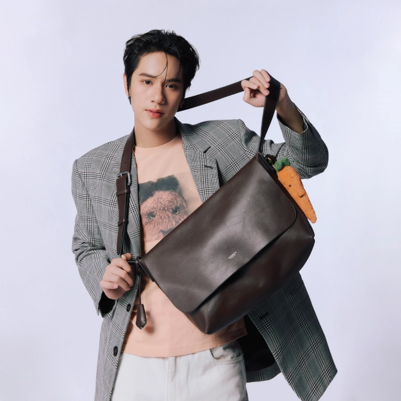 model women bags fashion Coach white